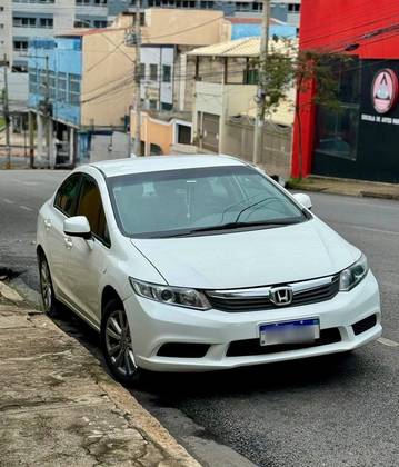 HONDA CIVIC 1.8 LXS 16V FLEX 4P MANUAL
